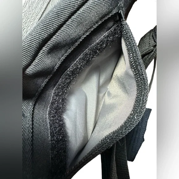 Beis Black Belt Bag - Picture 5 of 7